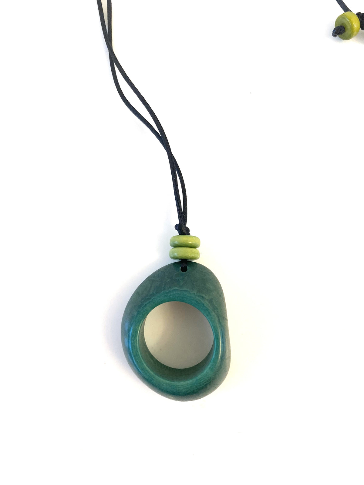 Donut pendant necklace - Green Hunter