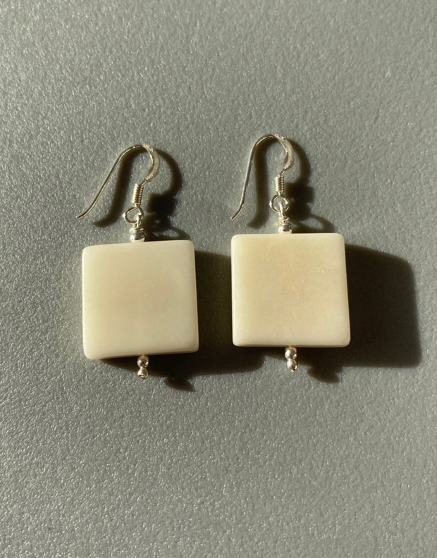Cuadros earrings (18mm) - Ivory