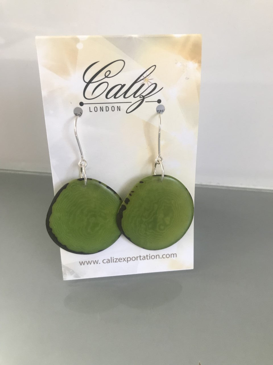 Escama Earrings - Green Pistachio