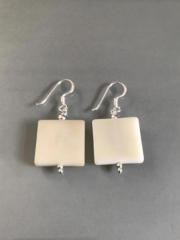 Square earrings (18mm) - Ivory